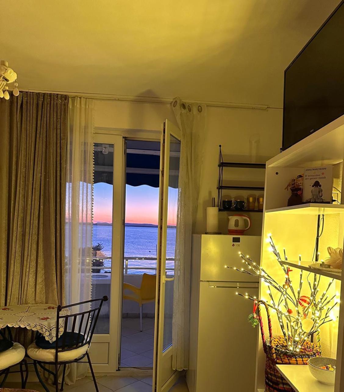 Apartmani Sollei Petrcane Exterior foto